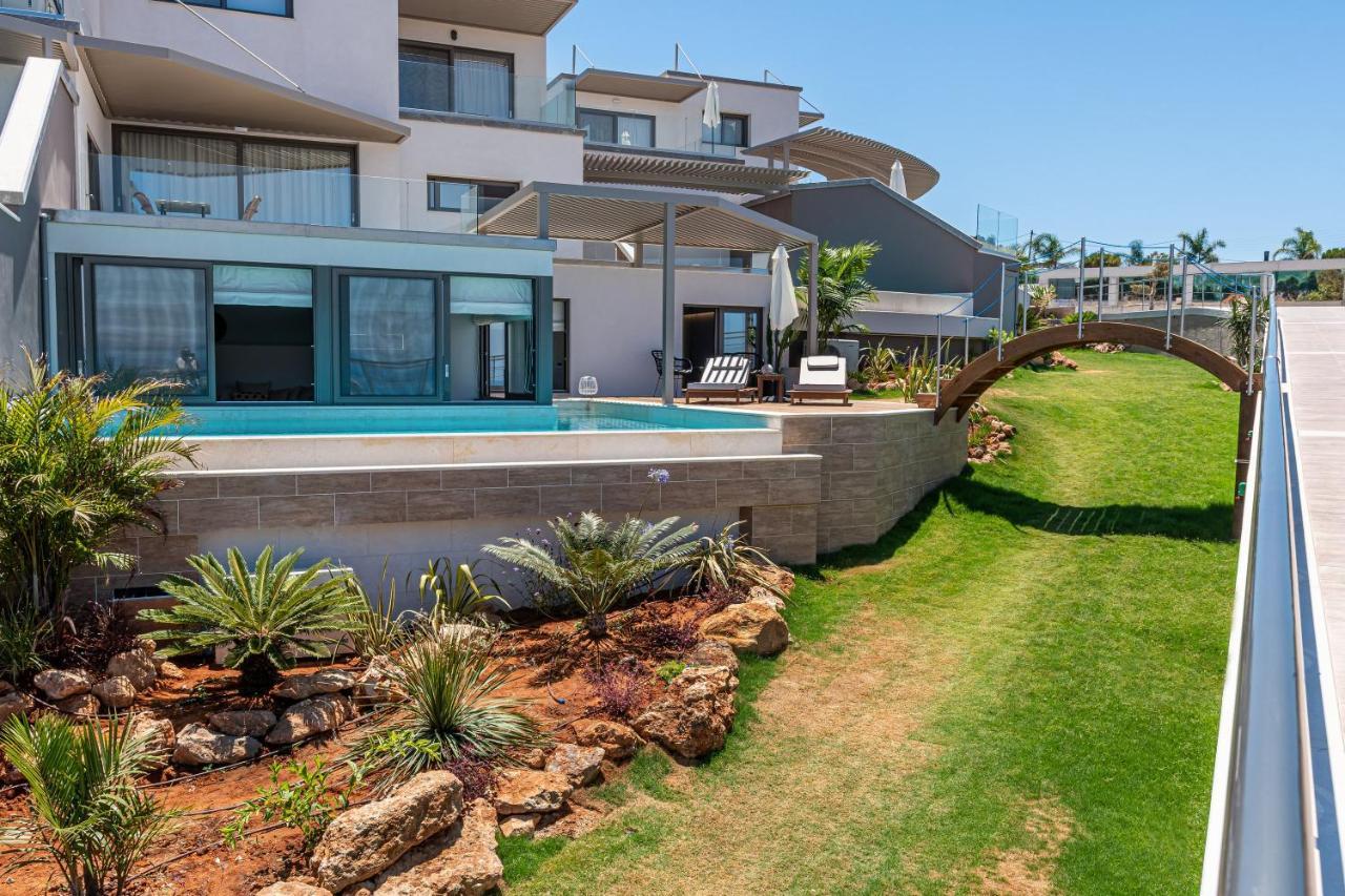 הרסוניסוס Onira Suite Dreams מראה חיצוני תמונה